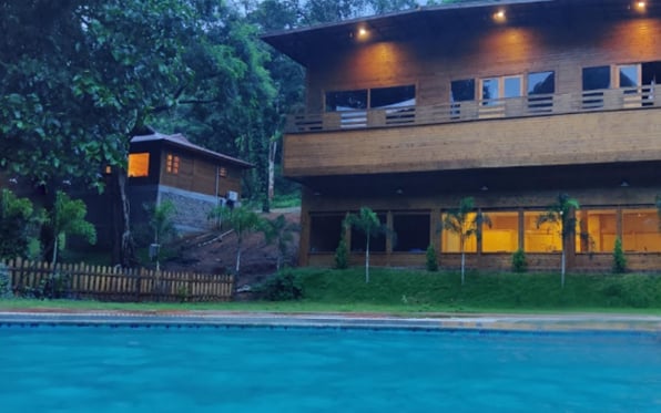 Mobirise Website Builder